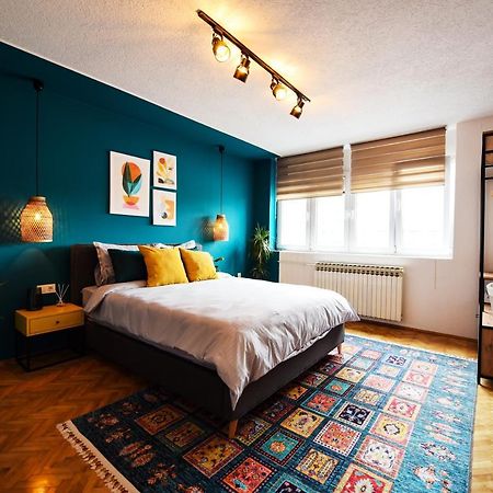 Cozy Bright Central Pristina Exterior foto